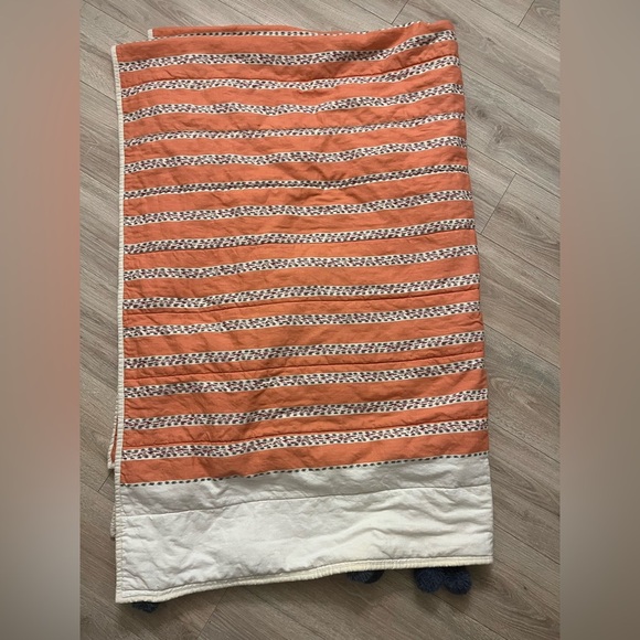 Opalhouse Quilt Twin/XLT - Picture 2 of 6